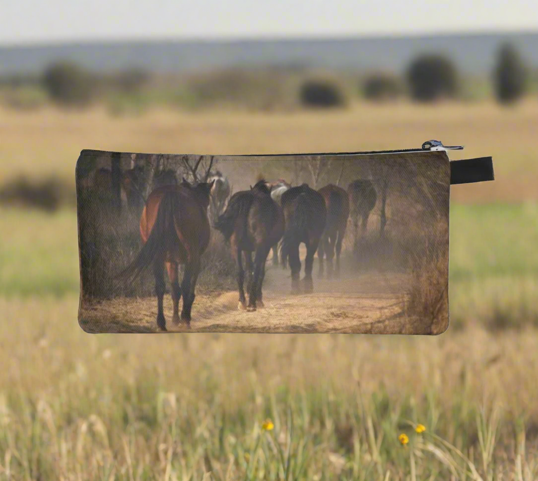 Back to the Plains Mini Pouch
