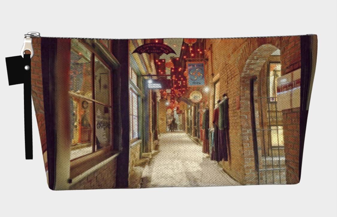 Enchanted Essential Pouch