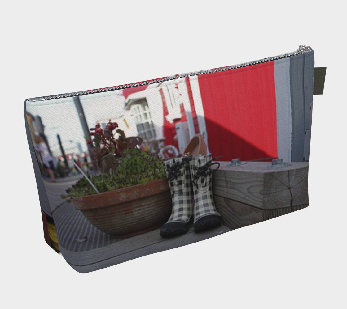 Puss n Boots Essentials Pouch