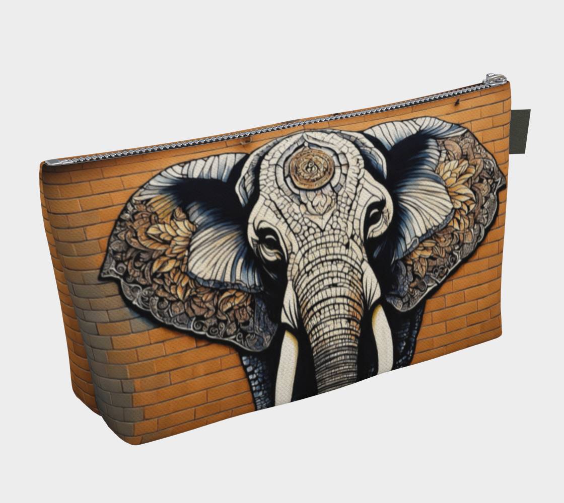 René Essentials Pouch