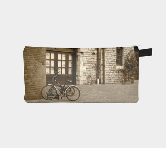 Make-up Pouch - Dreaming of Paris in the Distillery District